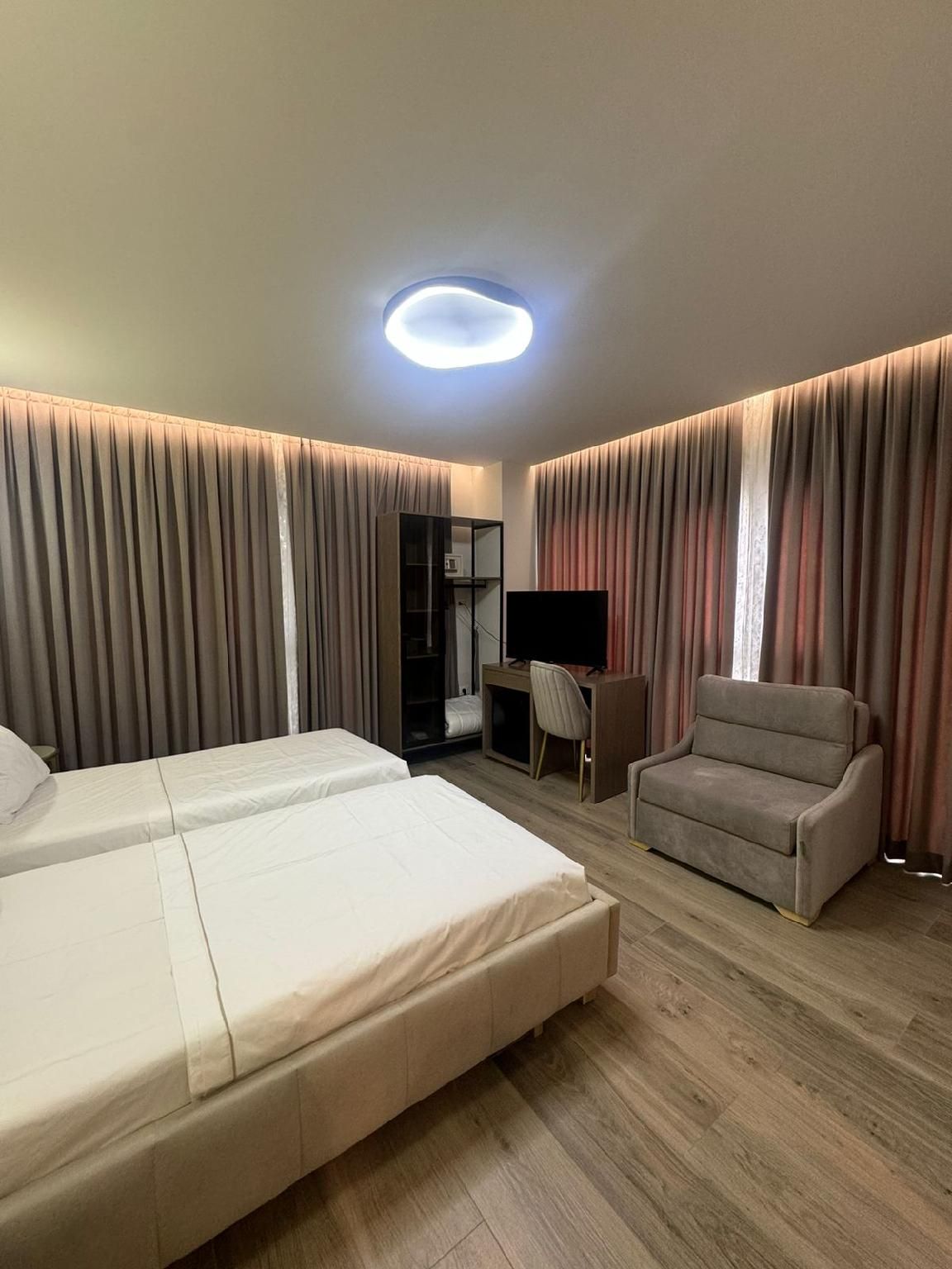 Olia Residence Twin 2