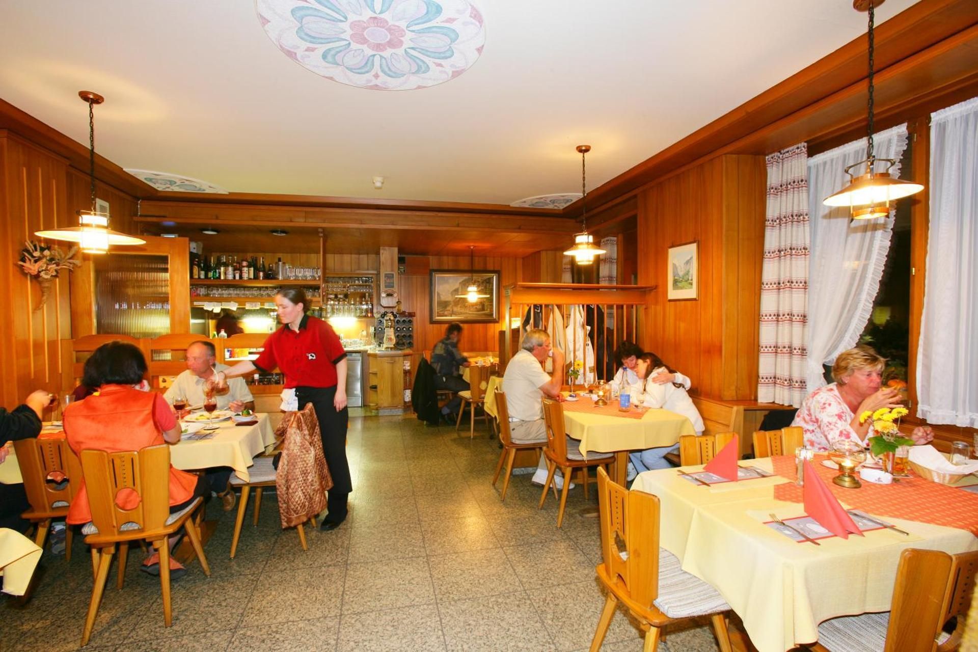 restaurant