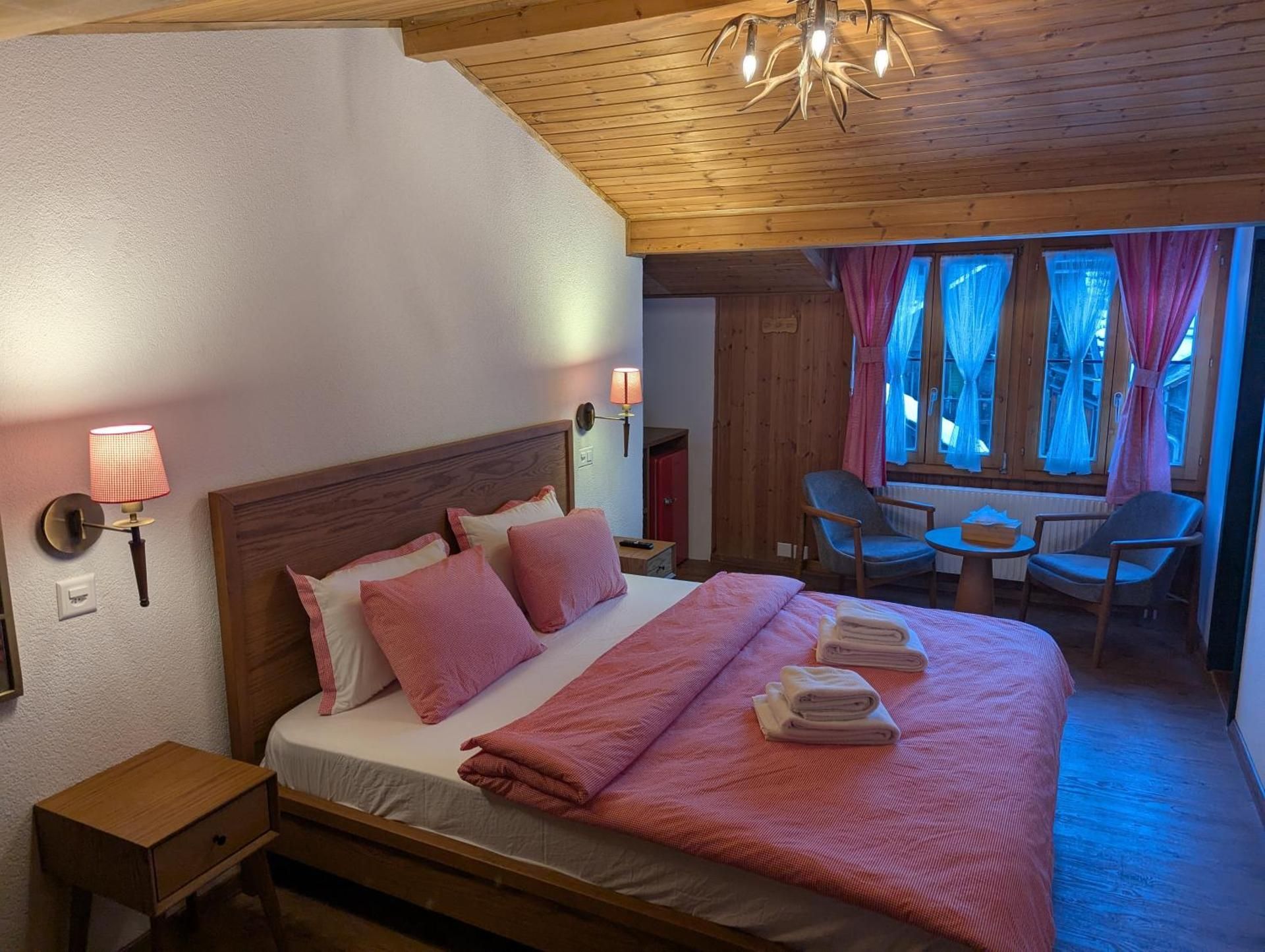 Hotel Schutzen Lauterbrunnen Budget Double or Twin Room