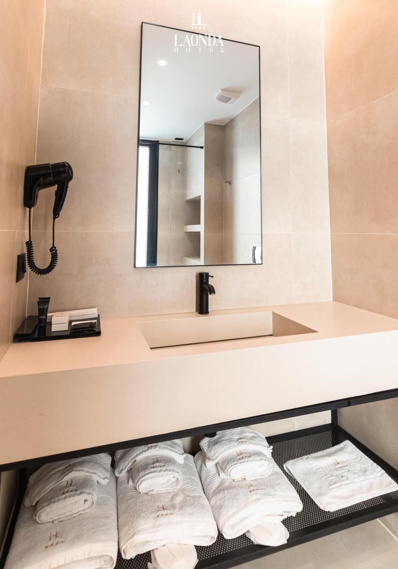 Triple Room without Balcony