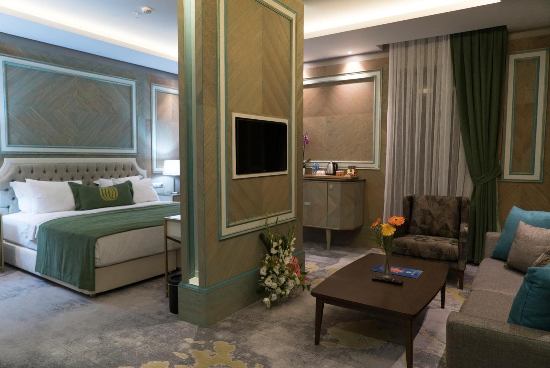 Junior Suite
