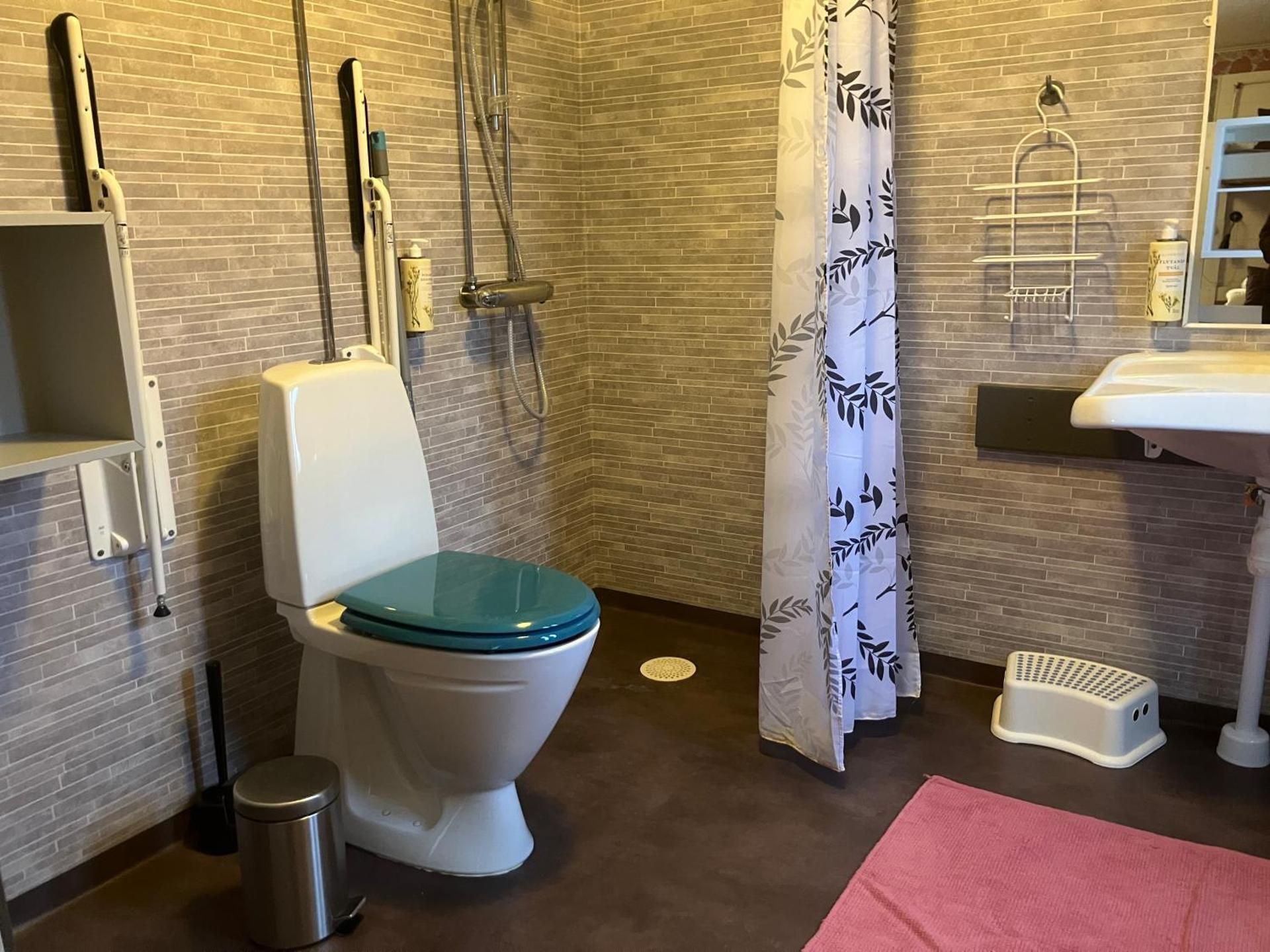 Family Room with Private Bathroom