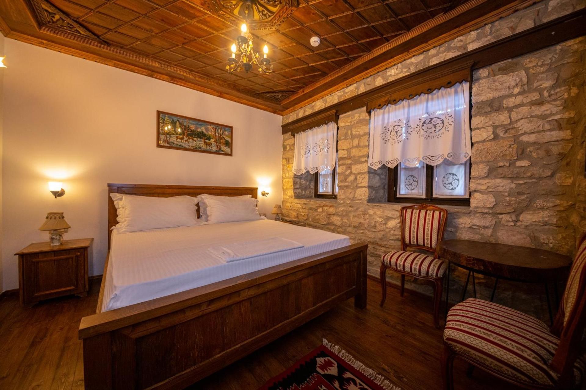 Superior Deluxe Double or Twin Room 