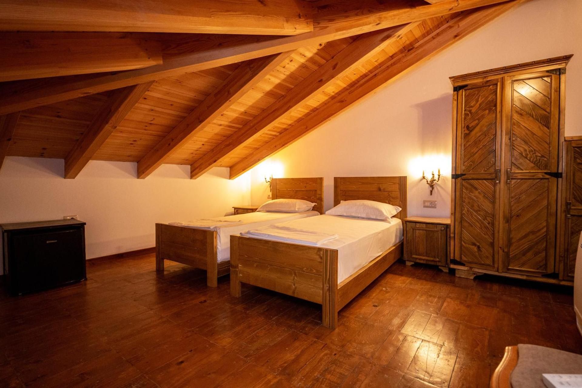 Classic Double or Twin Room - Attic