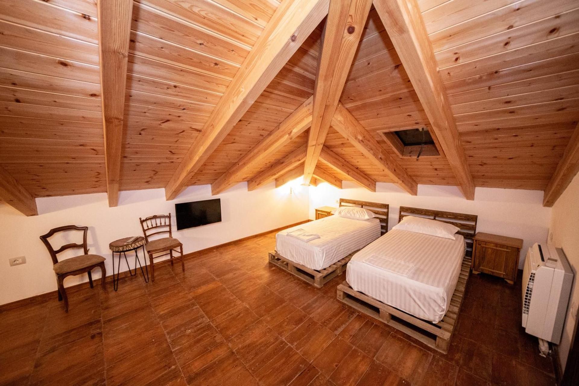 Classic Triple Room - Attic