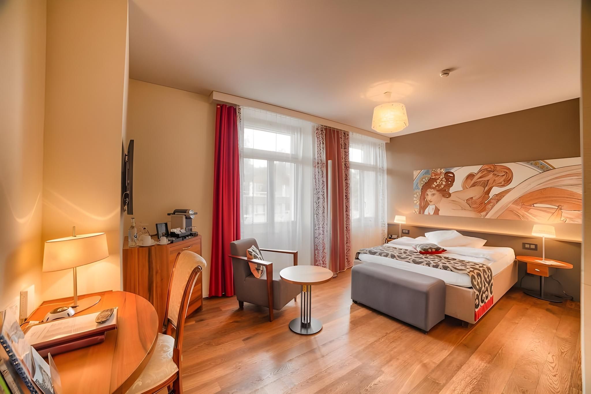 Boutique Room