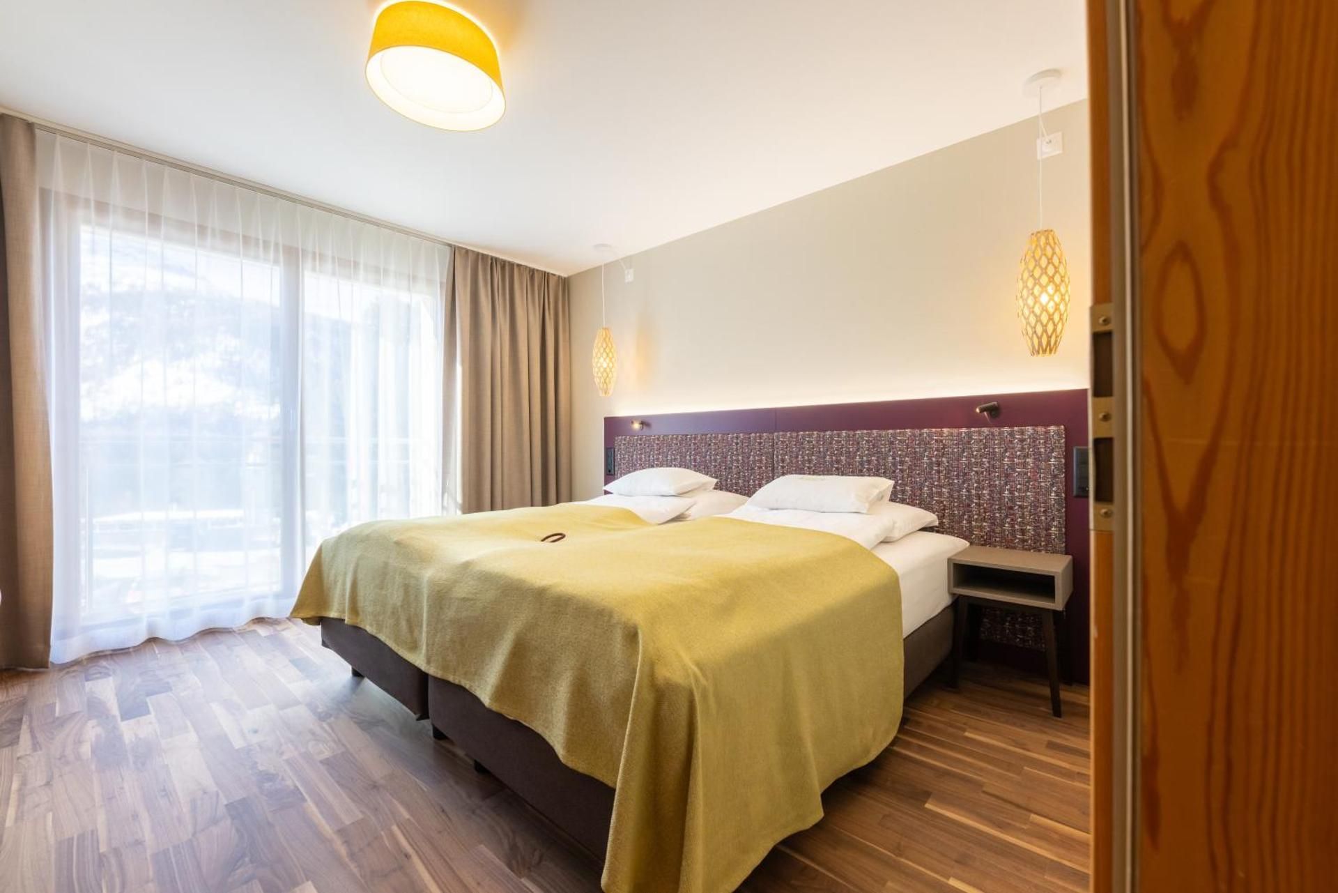 Deluxe Family Suite