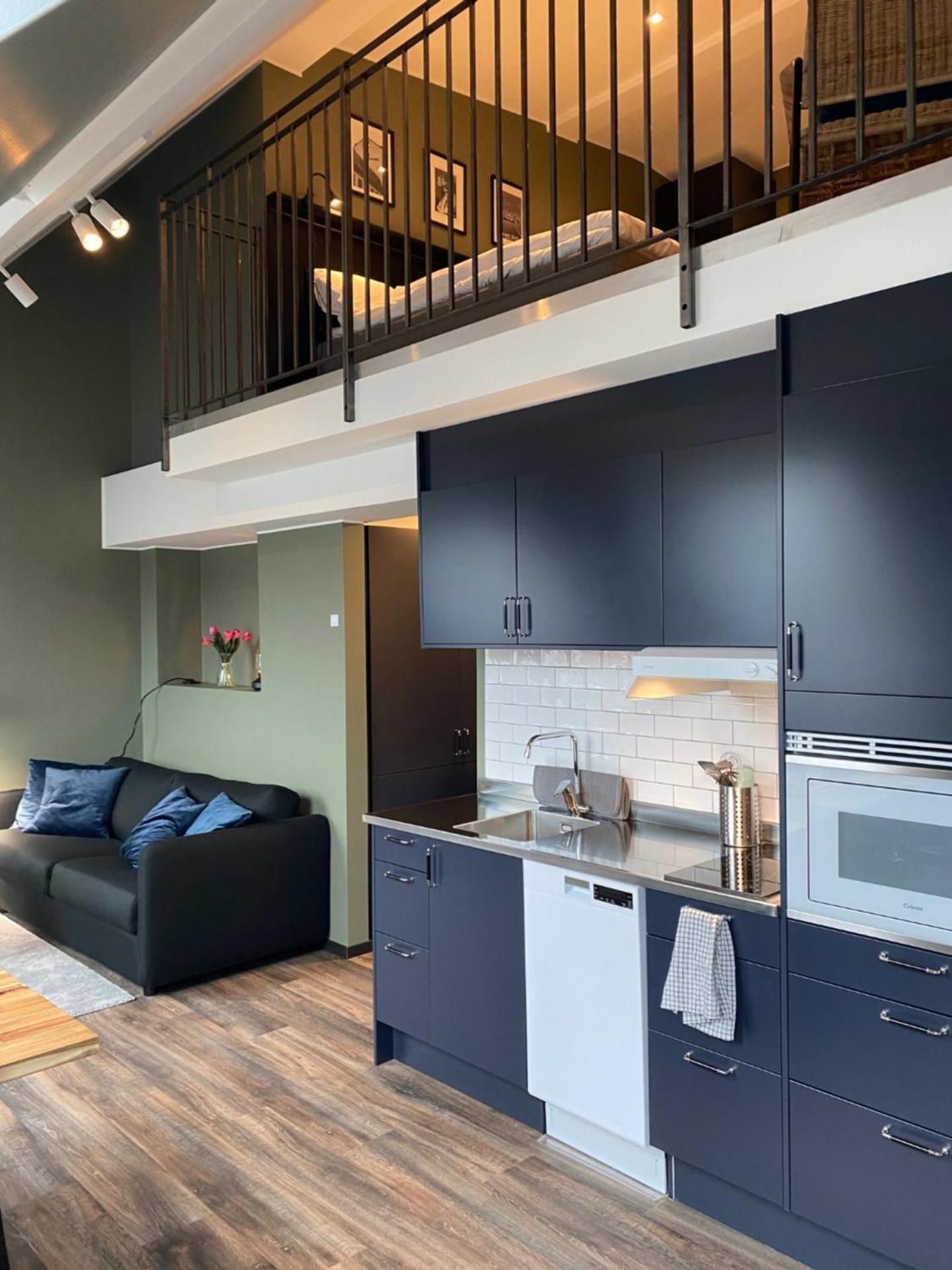King Studio with Sofa Bed