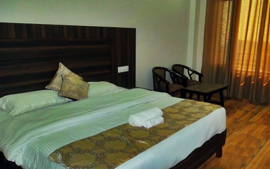 Deluxe Room with Balcony