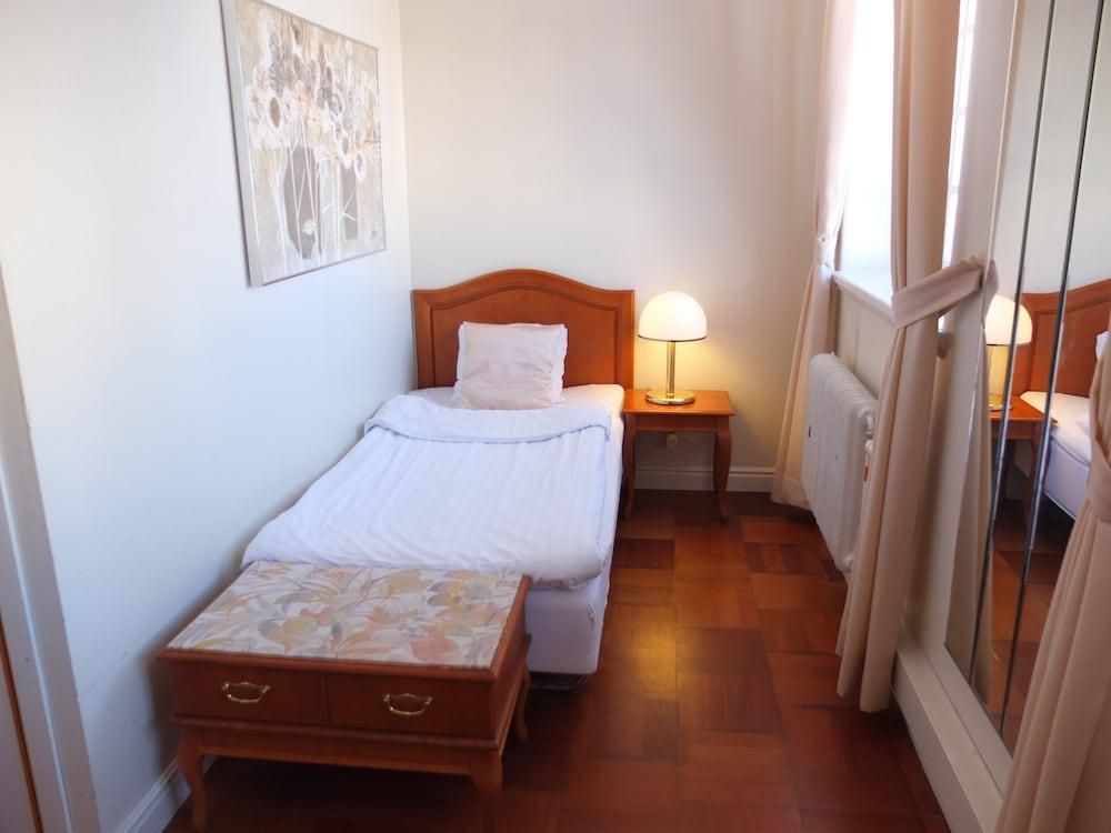 Superior Single Room