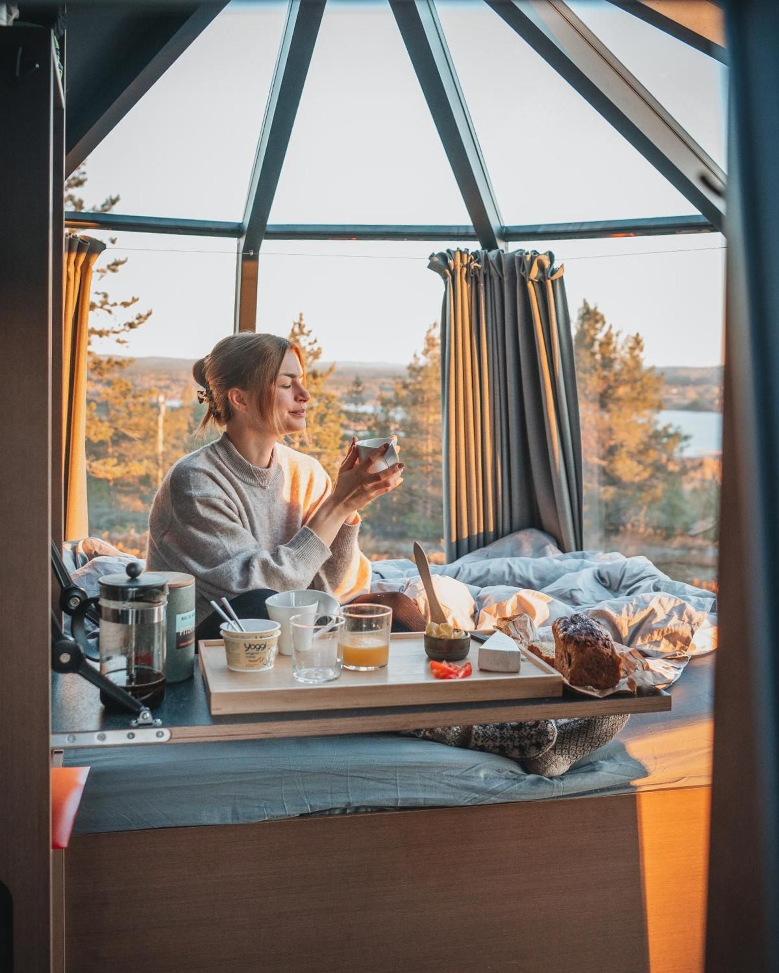 Suite with Mountain View
