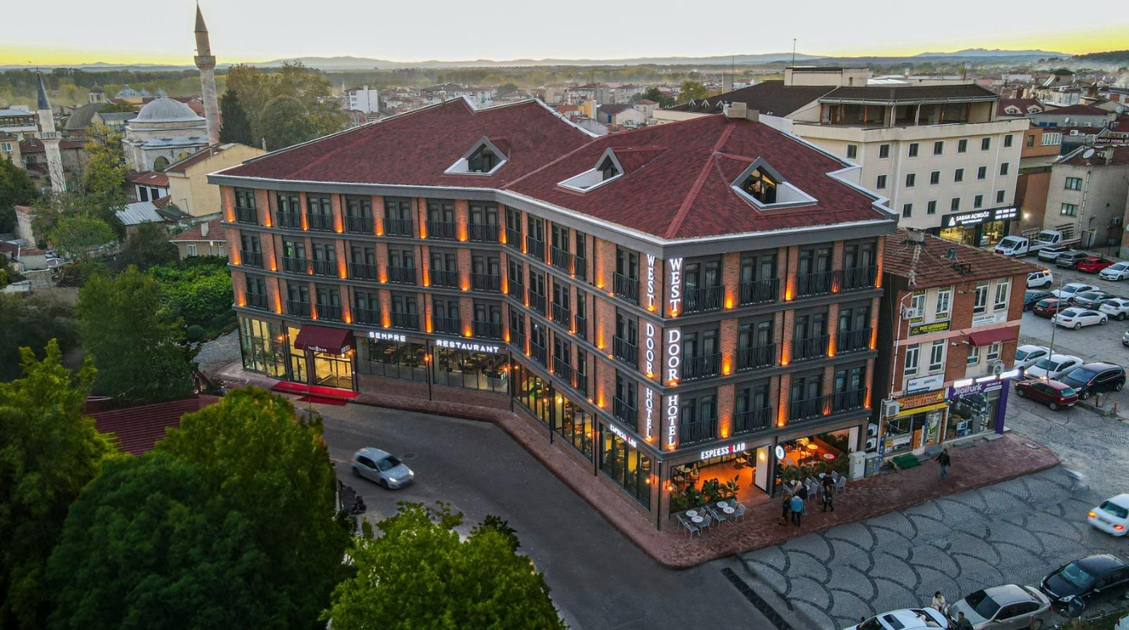 West Door Hotel