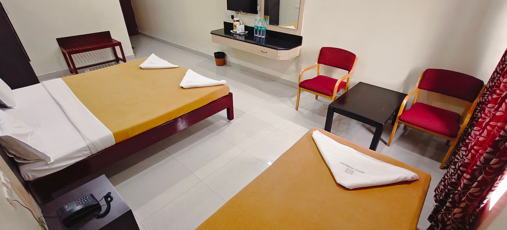 Hotel Diamond Deluxe Triple 18