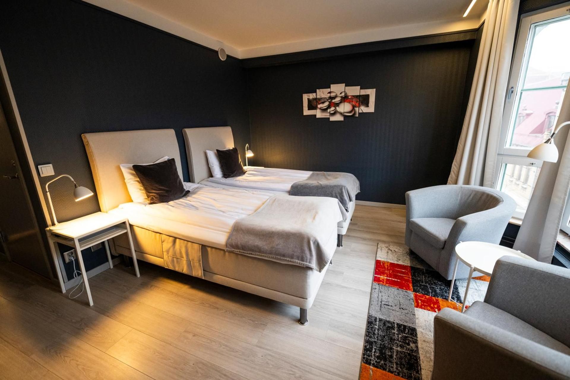 Twin Room with City View