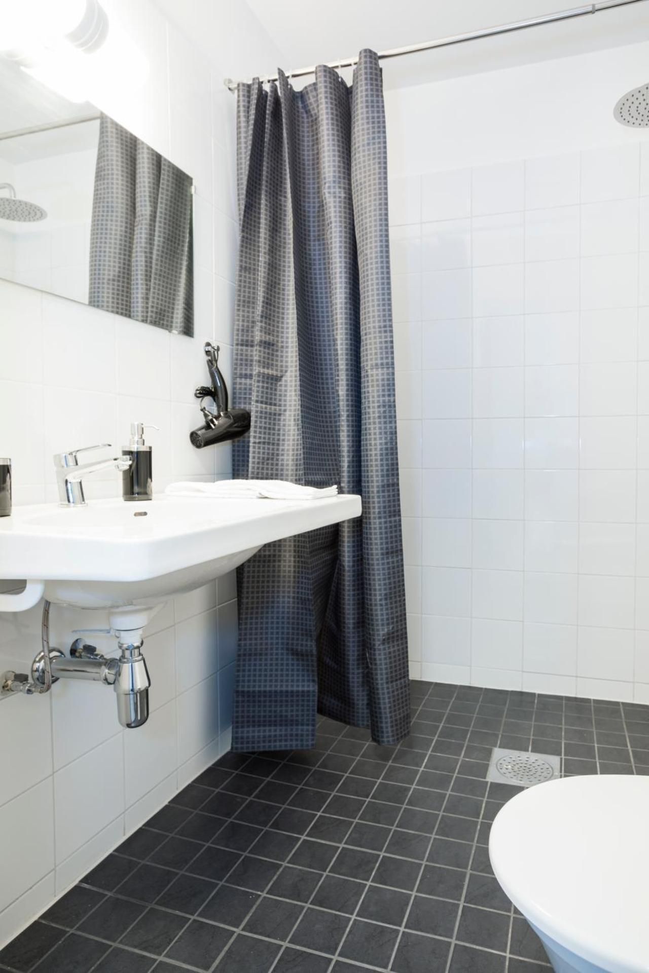Budget Single Room