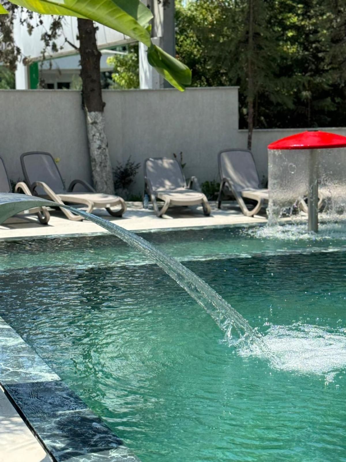 Kraja Hotel