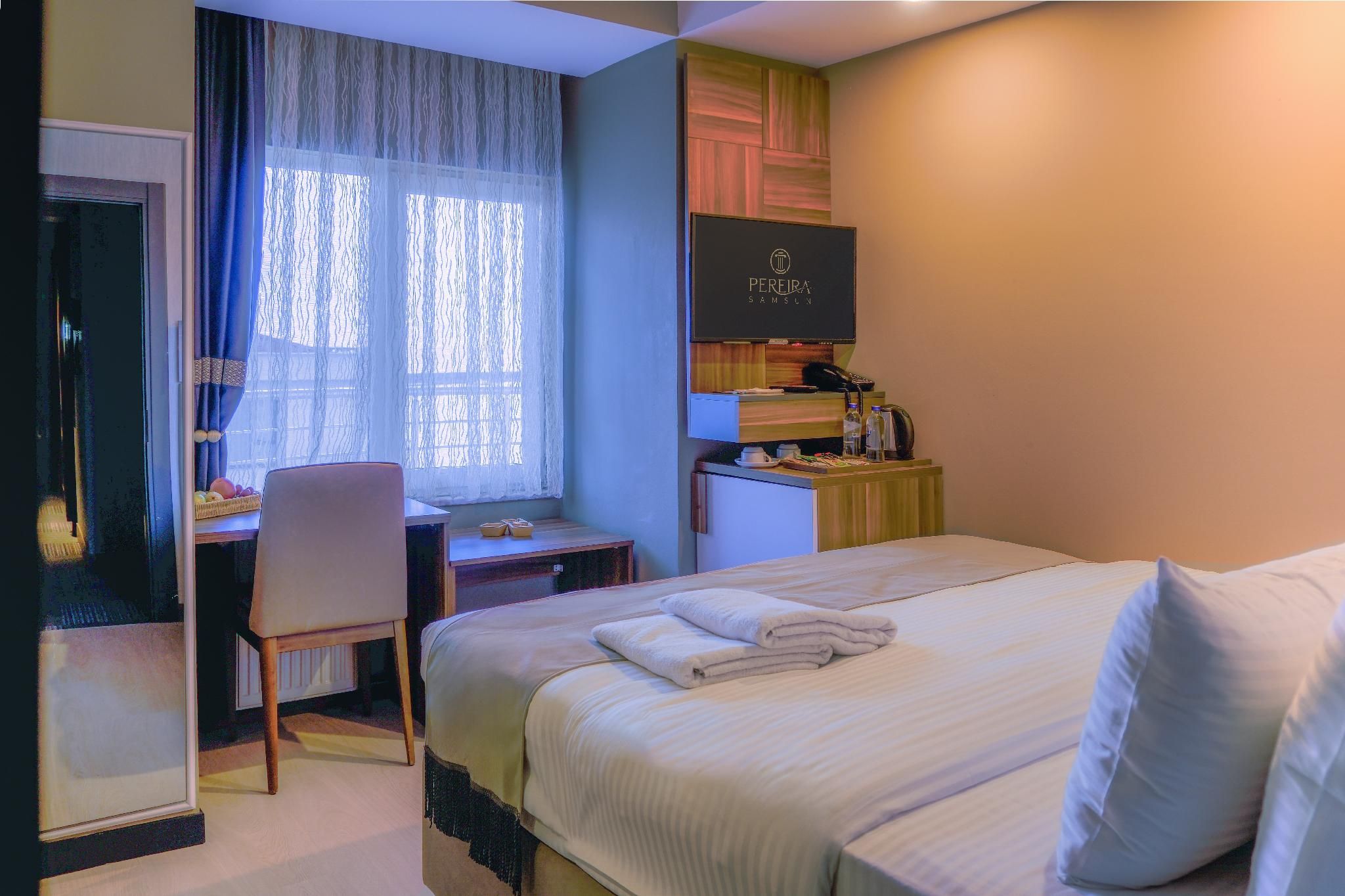 Economic Studio Double Bed