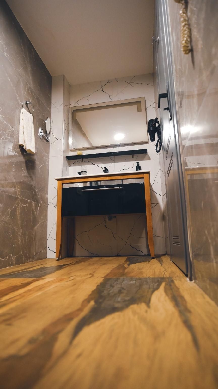 Deluxe City View Room