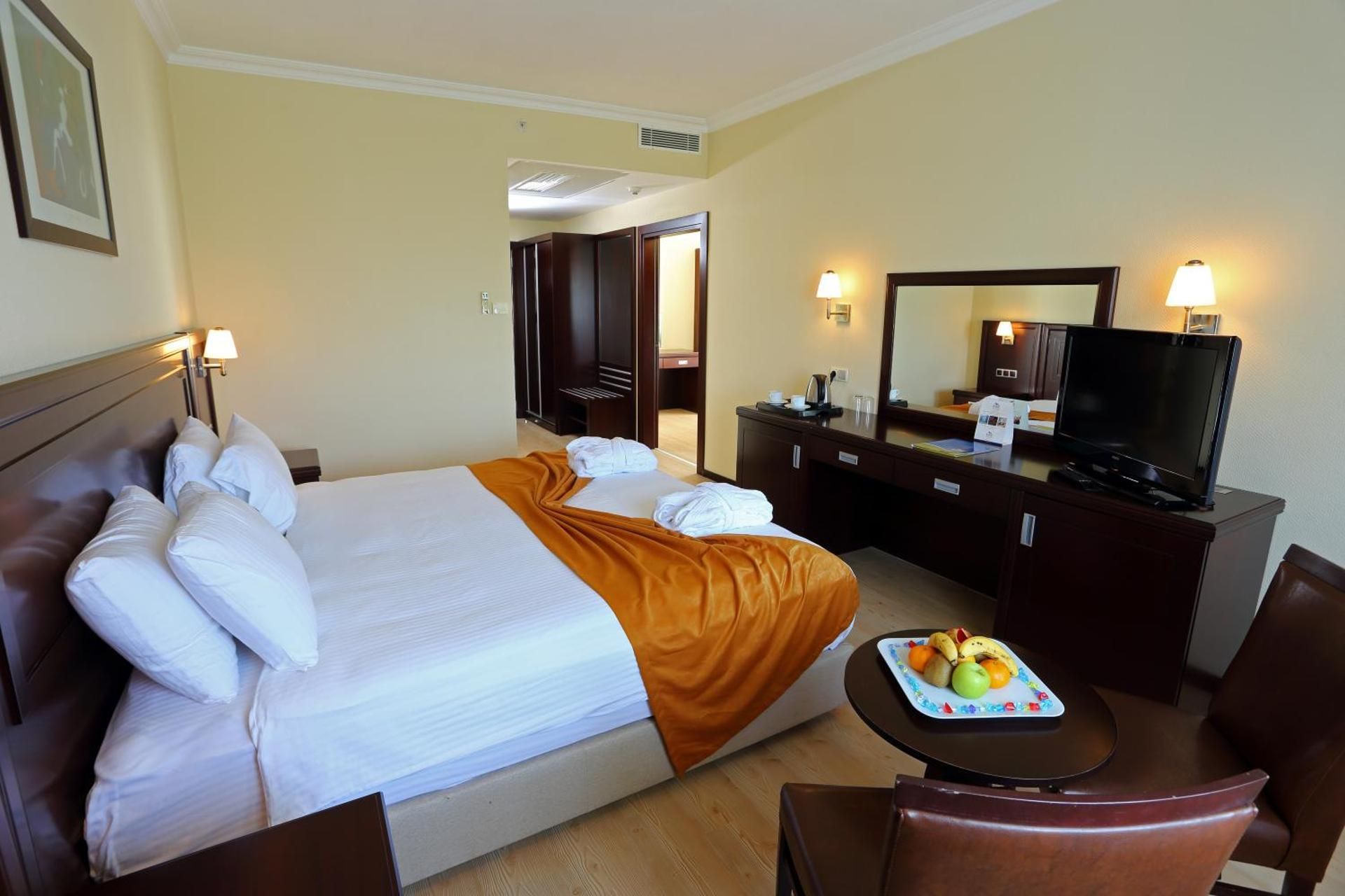 Junior Suite with Balcony