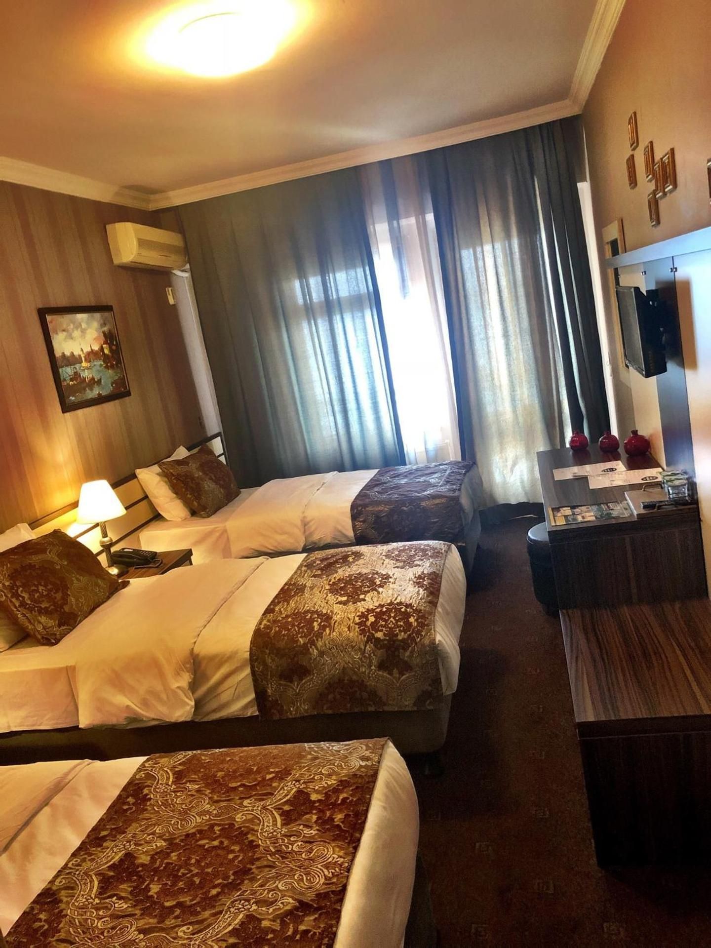 Deluxe Triple Room with Sea View