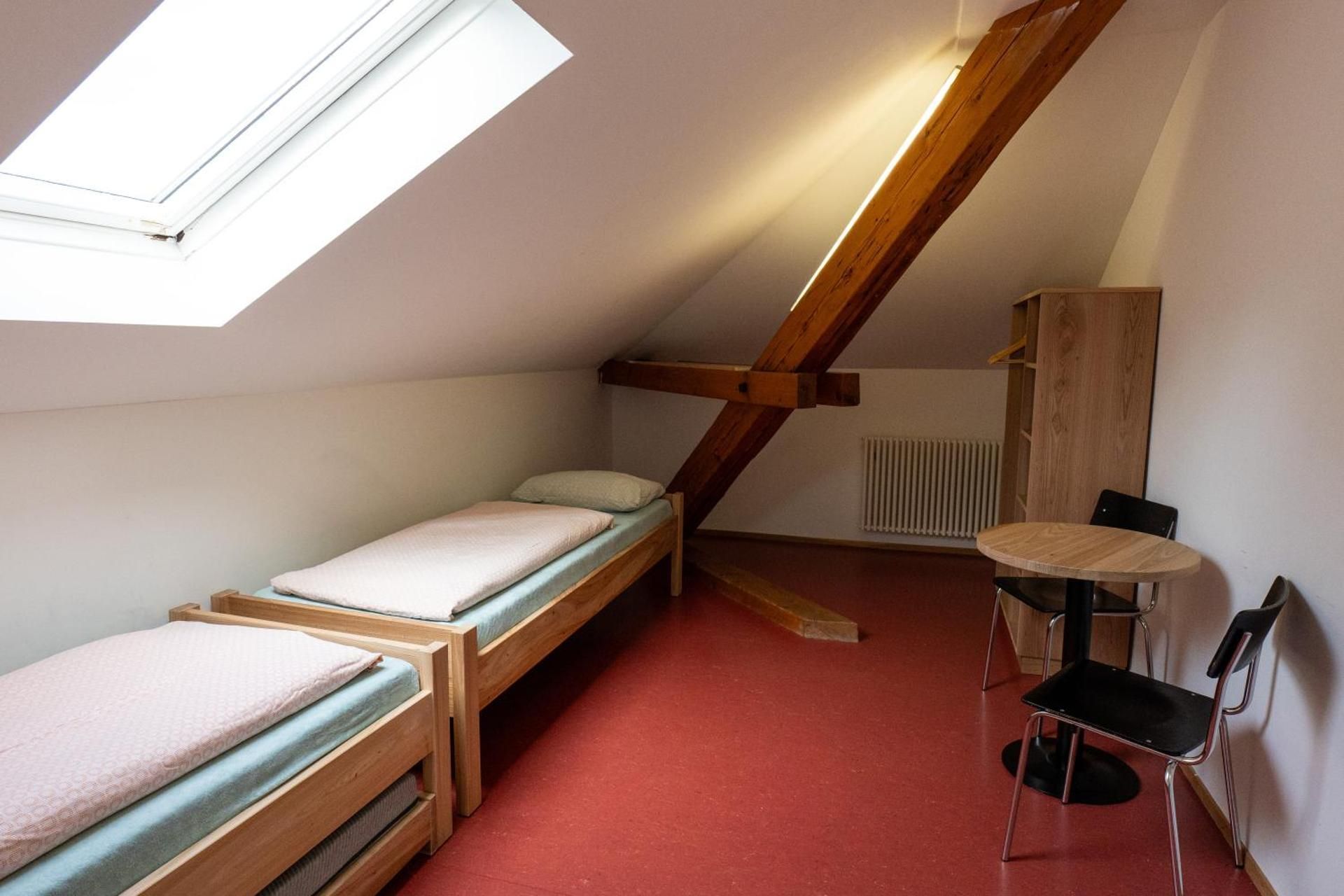Single Room with Shared Bathroom