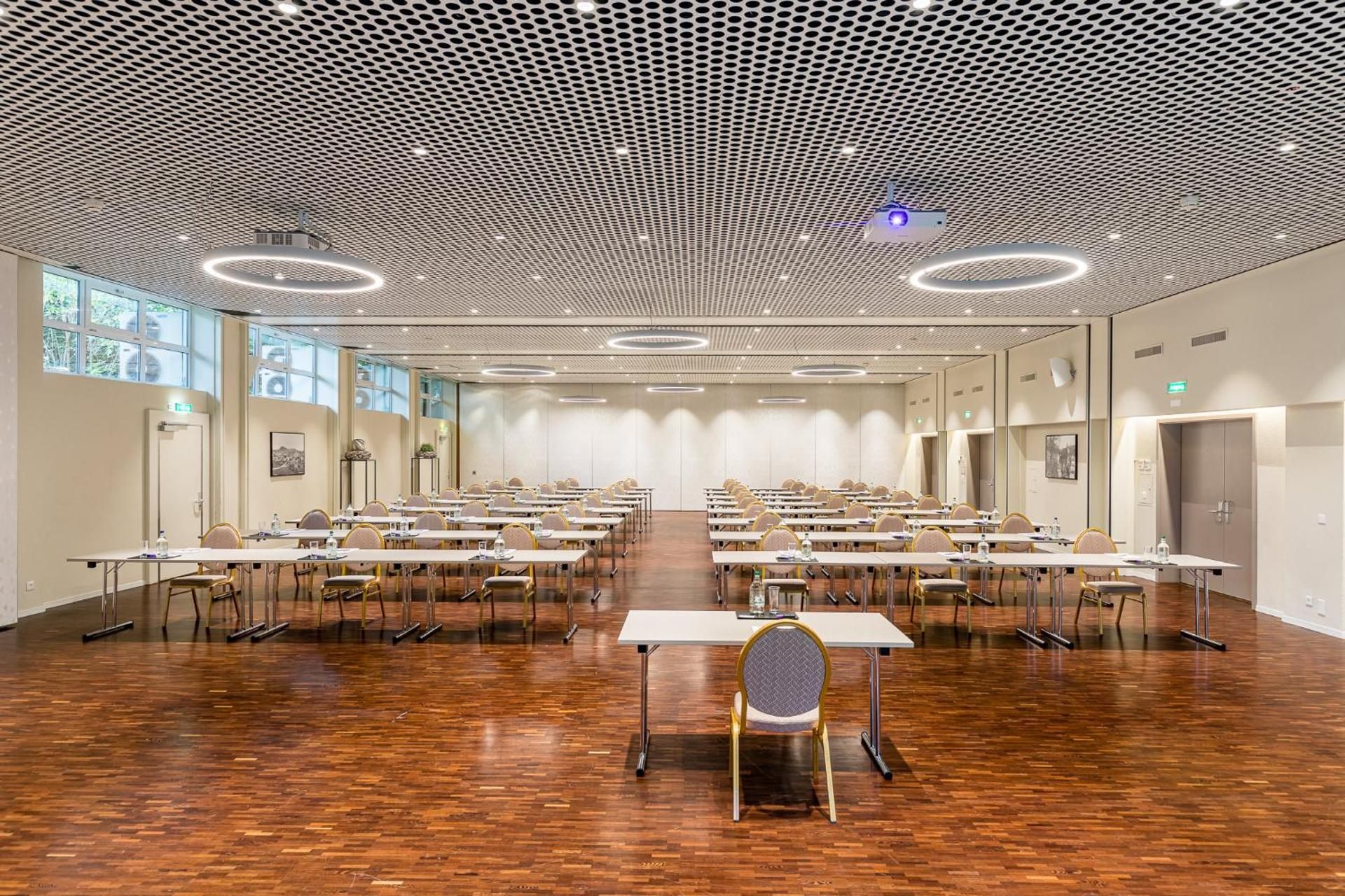 meeting room / ballrooms