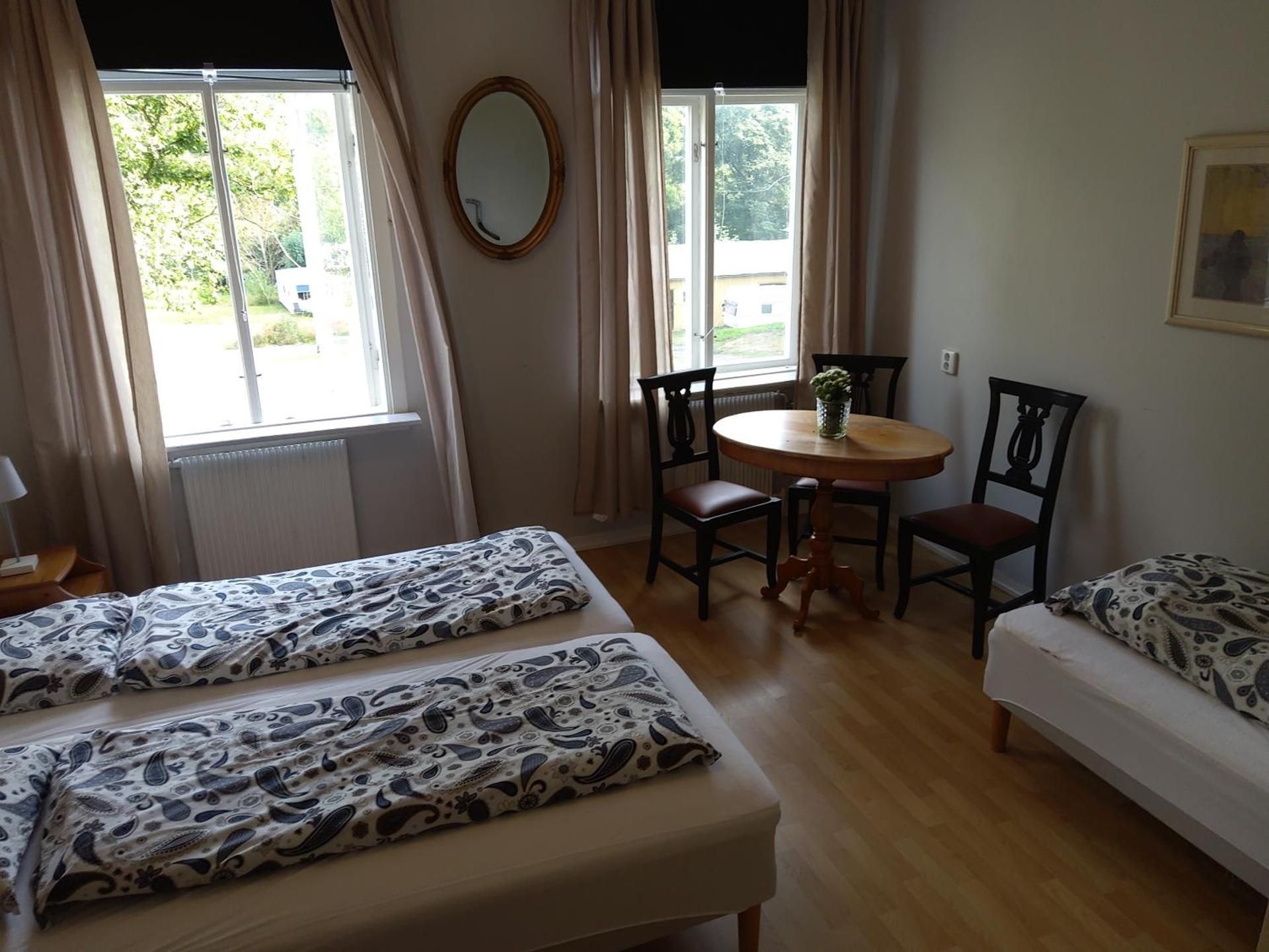 Basic Triple Room