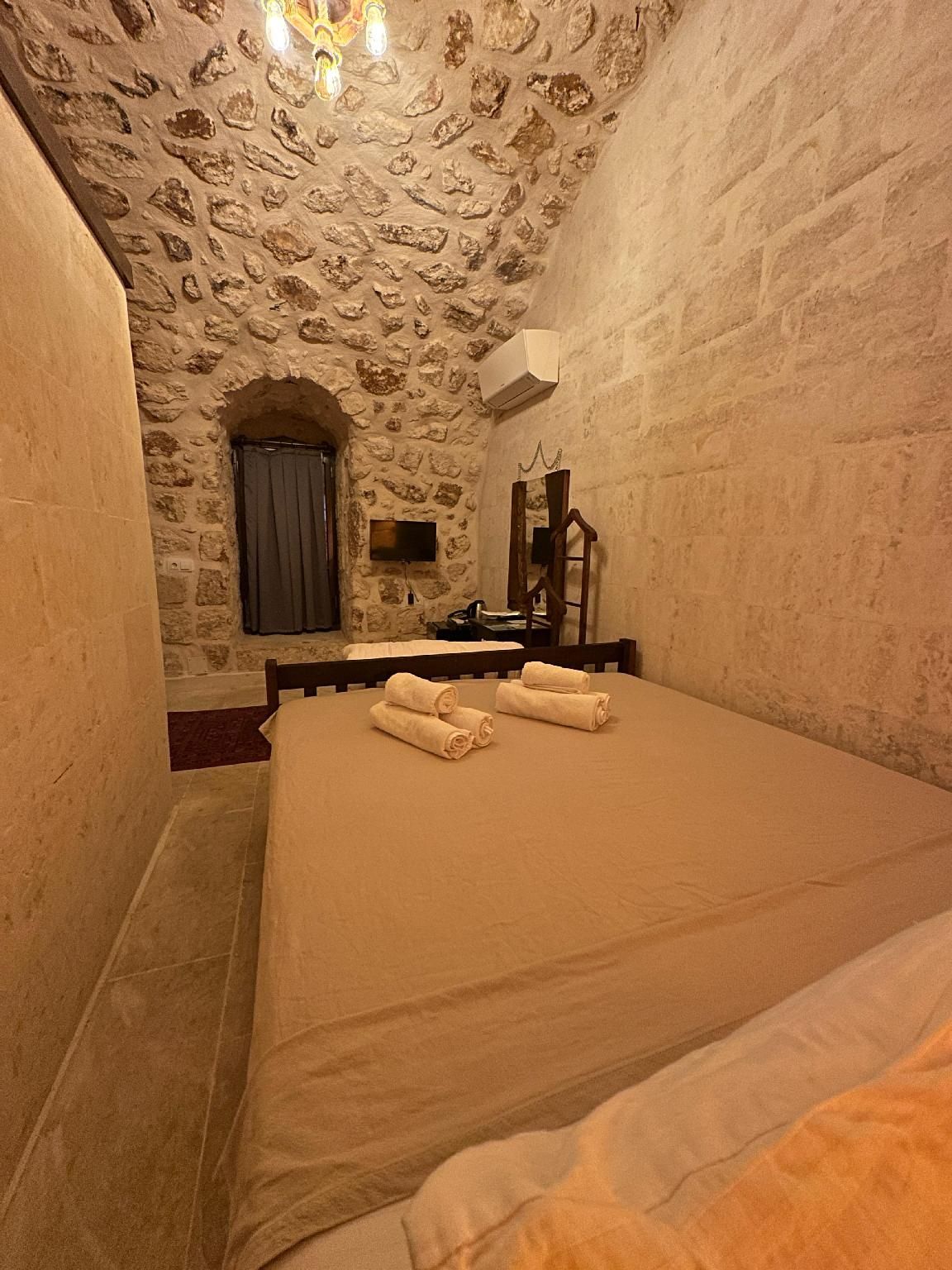 Double - Shared Bathroom