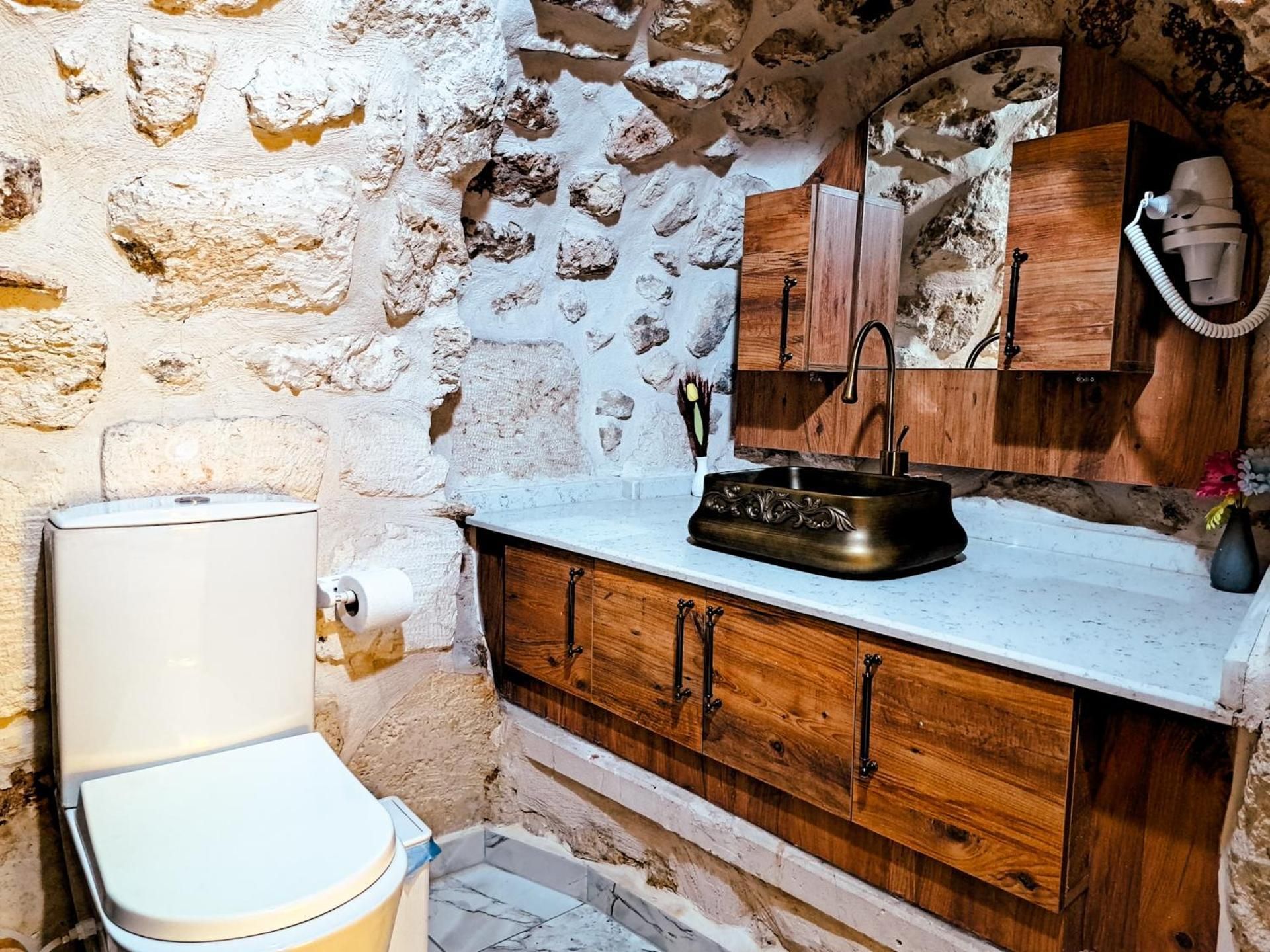 Double Economy Room without Window