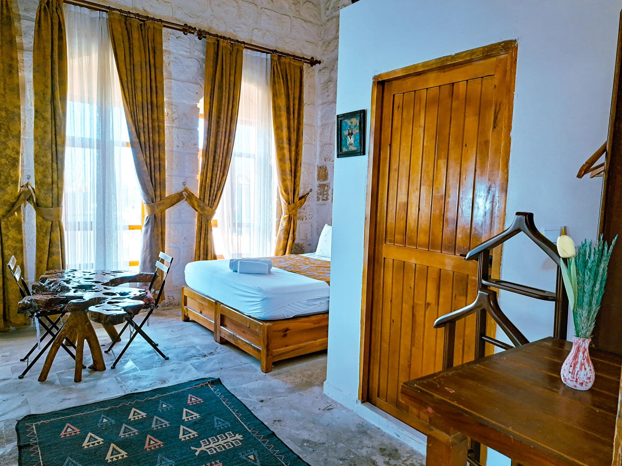 Queen Room