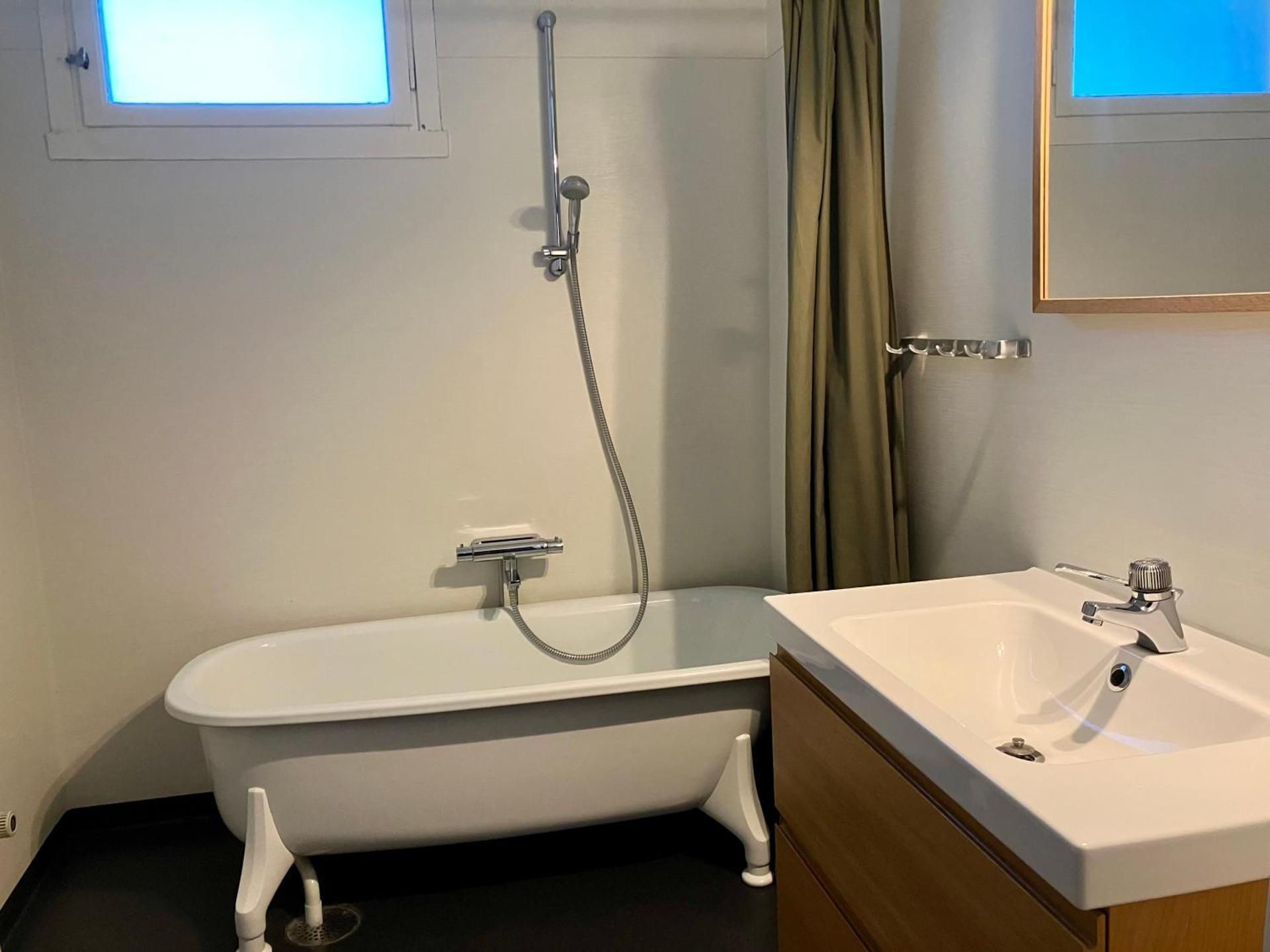 Quadruple Room with Bath