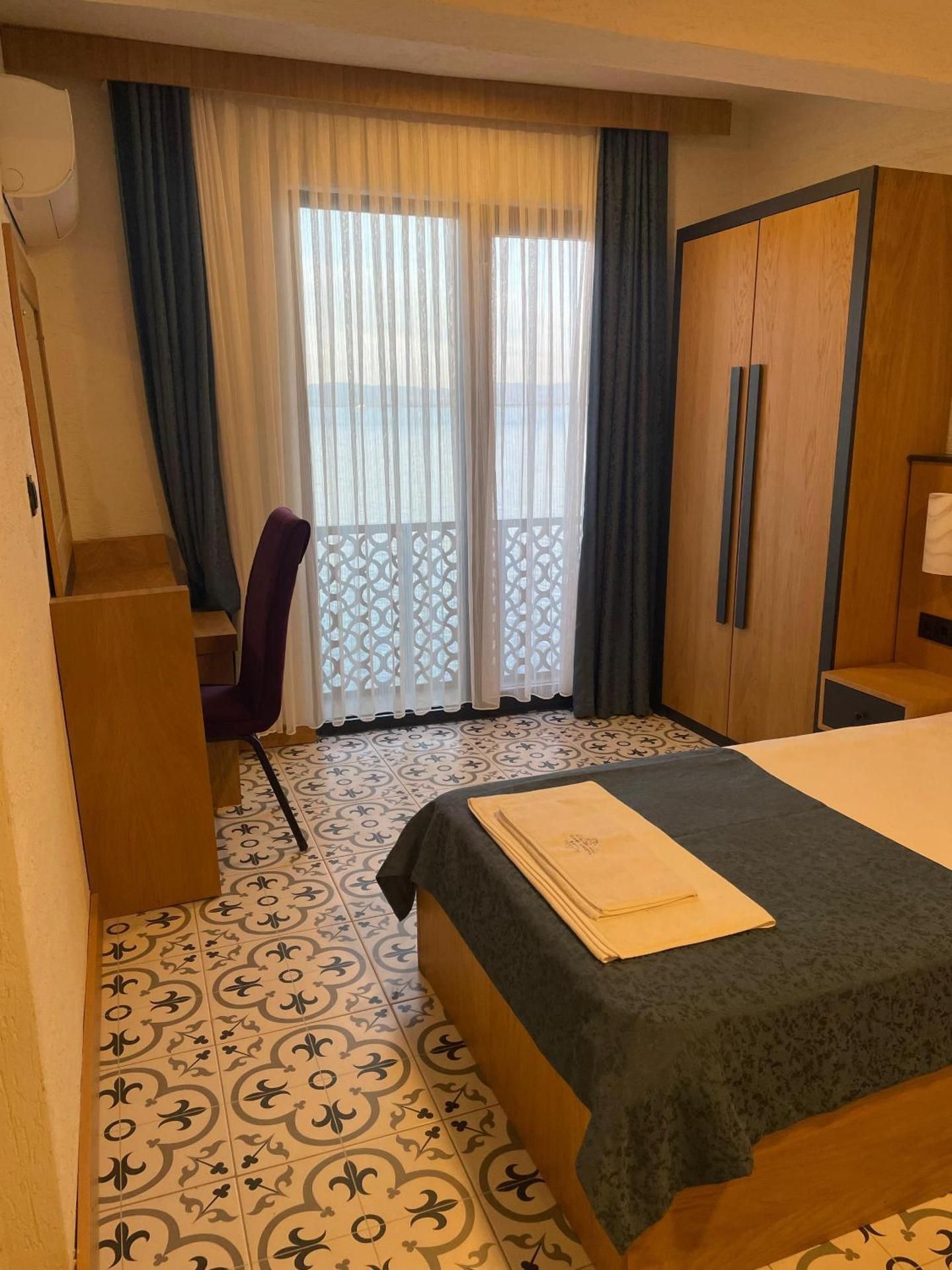 Classic Room