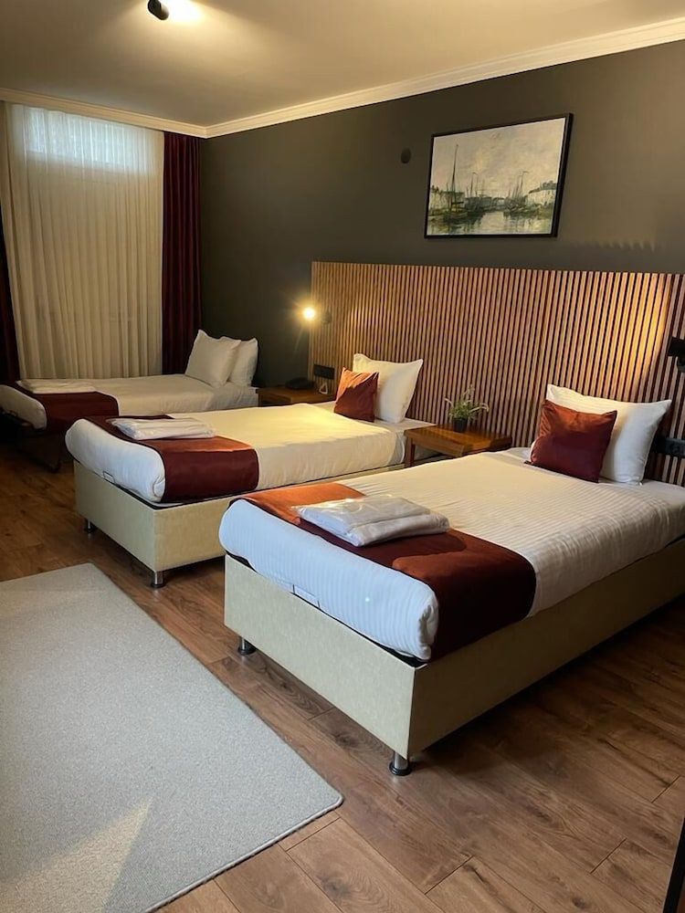 Gosterisli Hotel Standard Triple Room