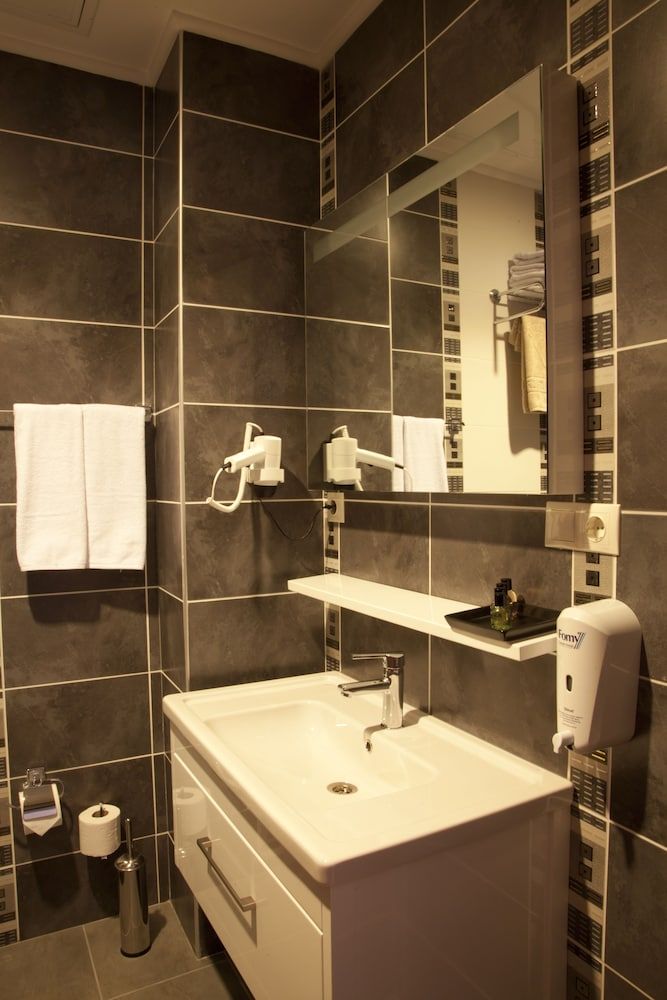 Gosterisli Hotel Standard Double or Twin Room 12