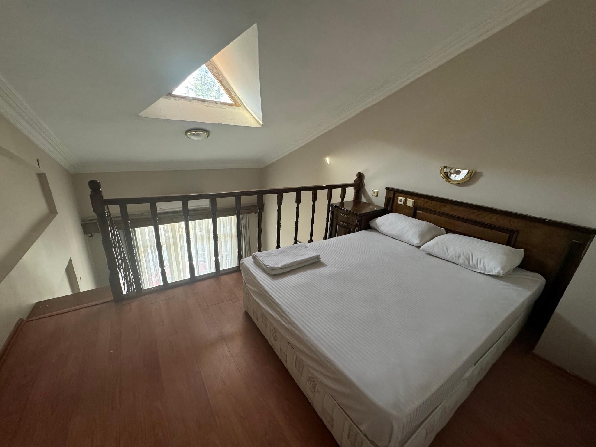 Deluxe Room Lake View