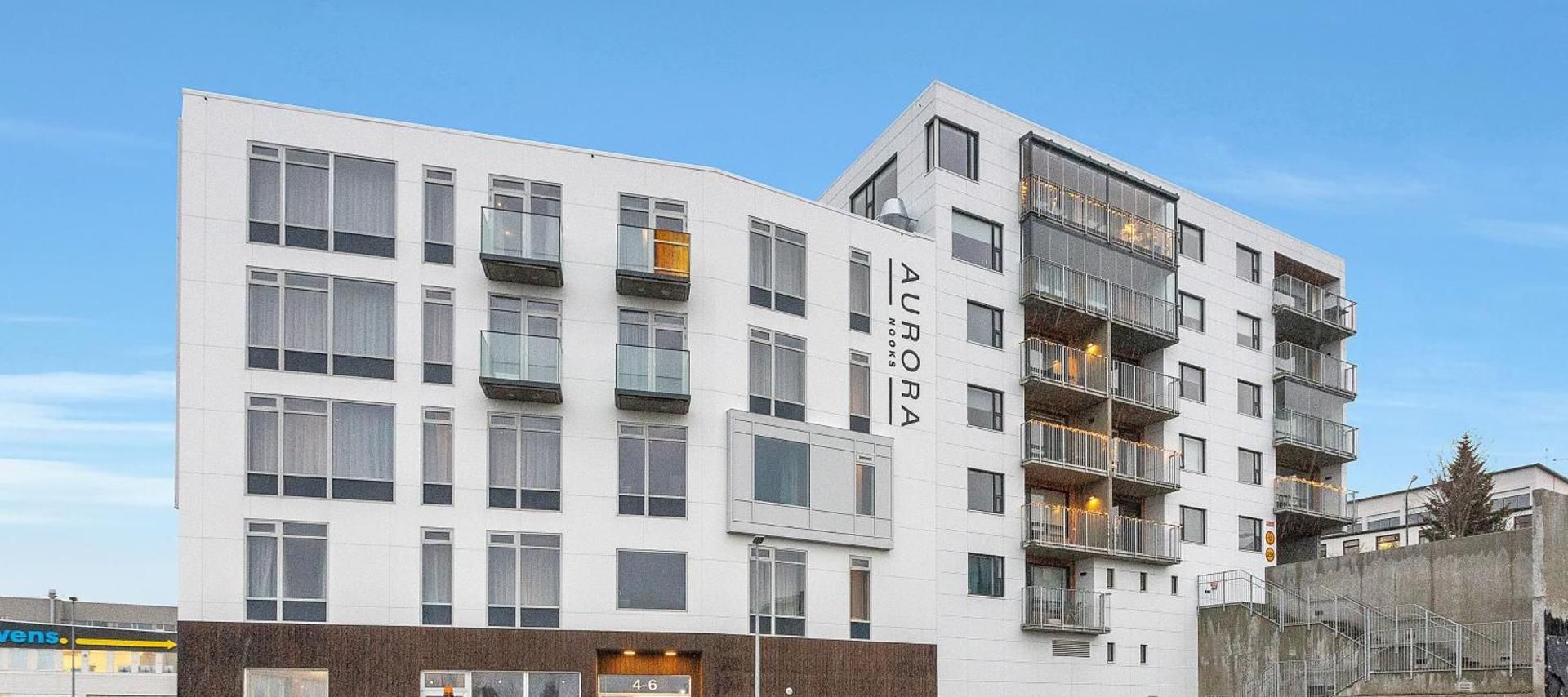 Aurora Nooks by Heimaleiga