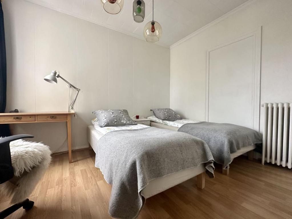 Room 9 - Twin Room with Garden View