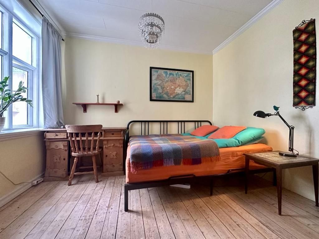 Room 2 - Double Room with Garden View