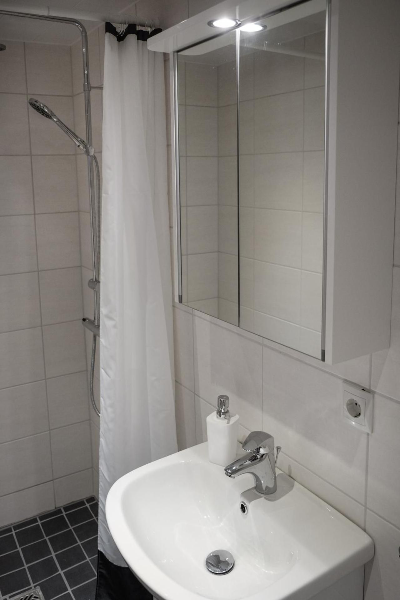 Thoristun Apartments Deluxe Studio Apartment 2