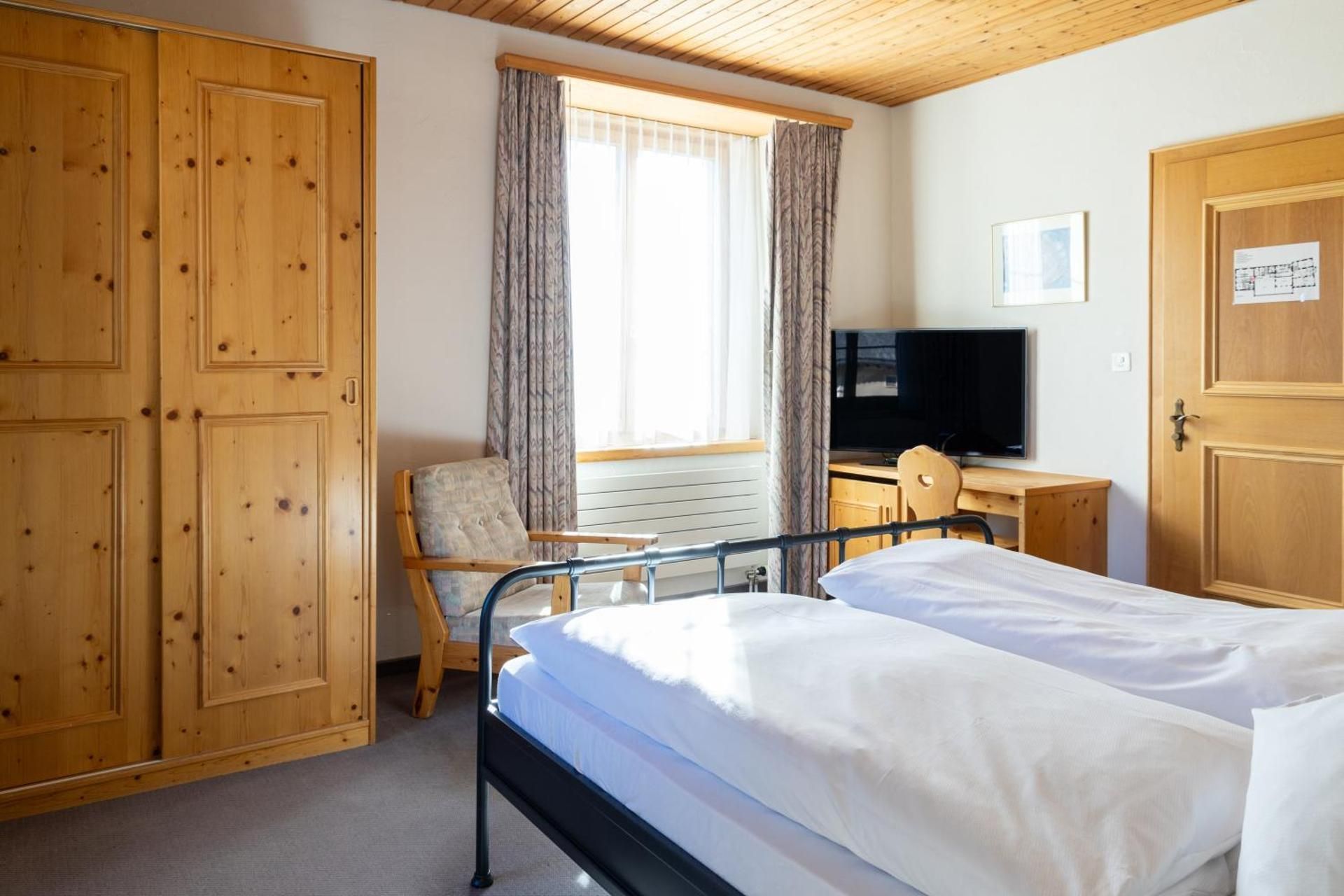 Double Room with Mountain View