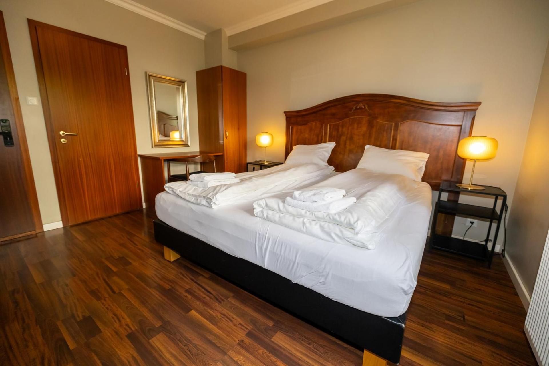 Double or Twin Room with Private Bathroom