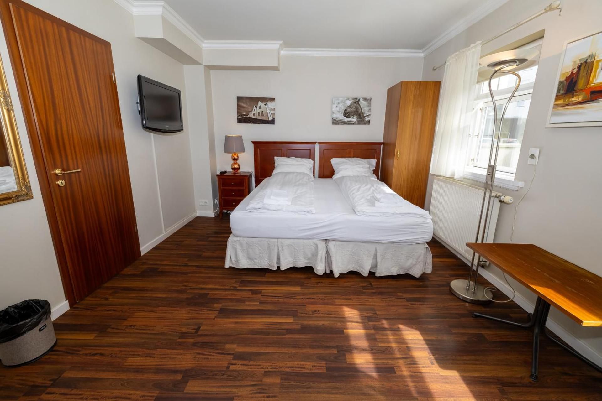 Basic Triple Room