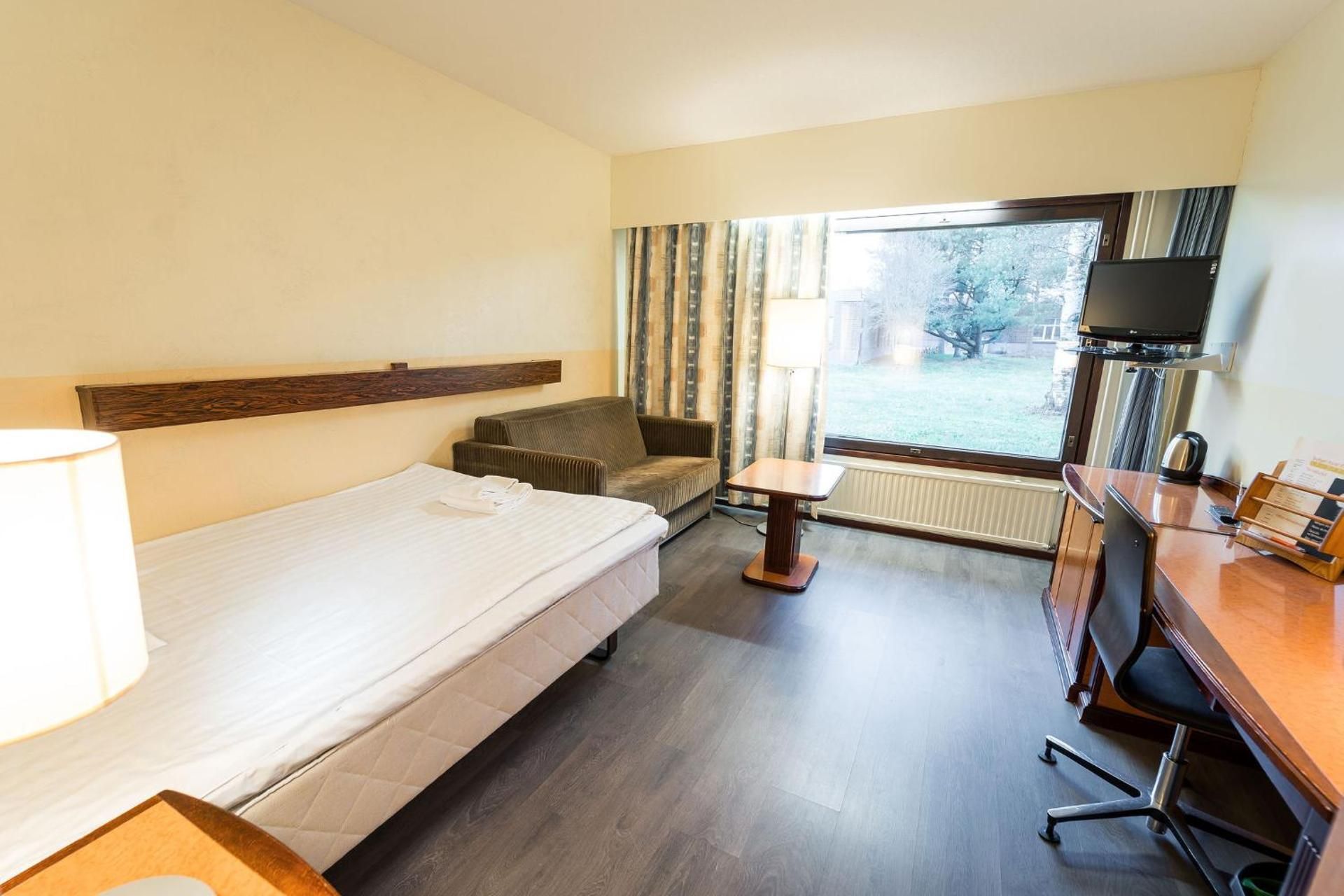 Budget Single Room
