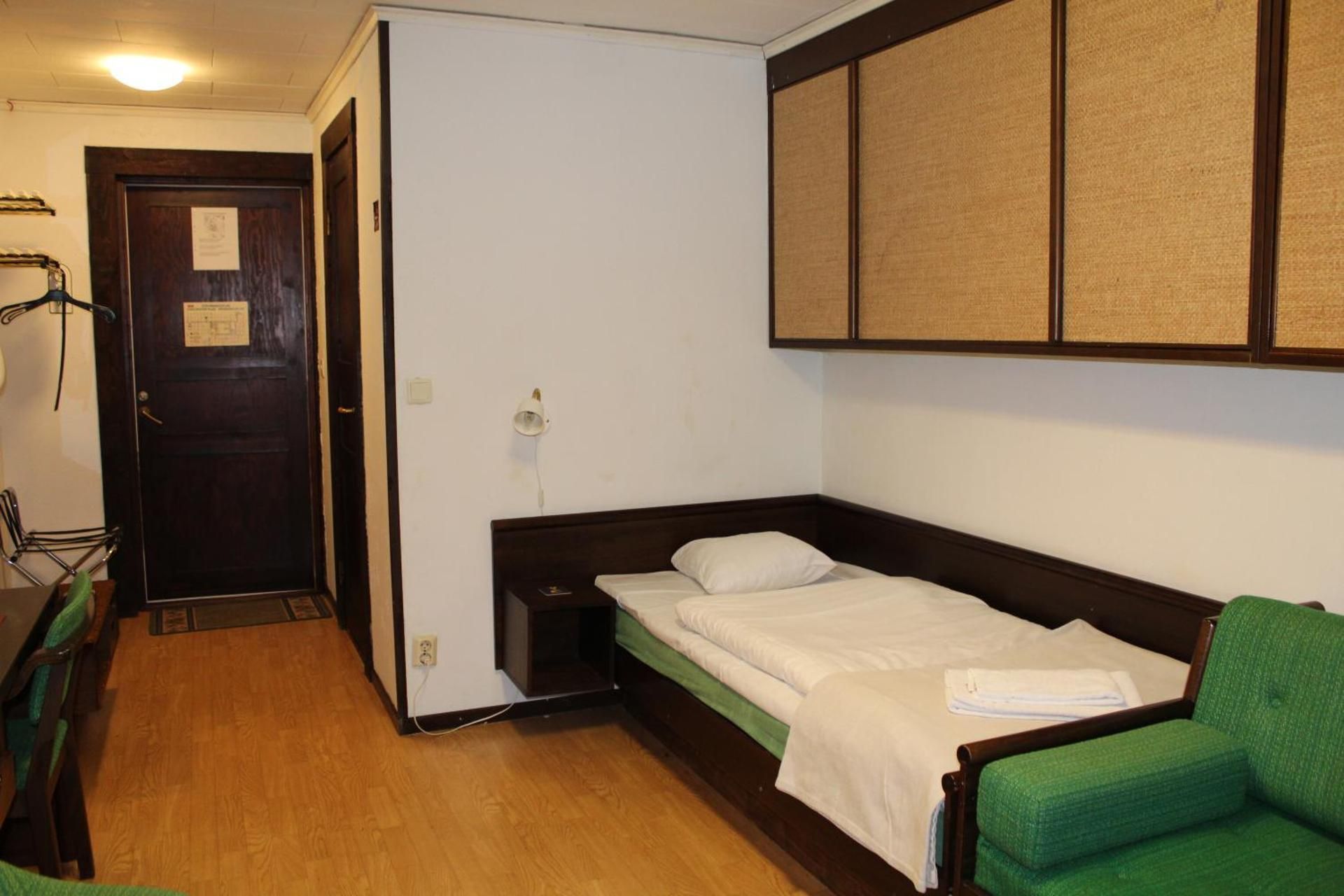 Twin Room with Balcony