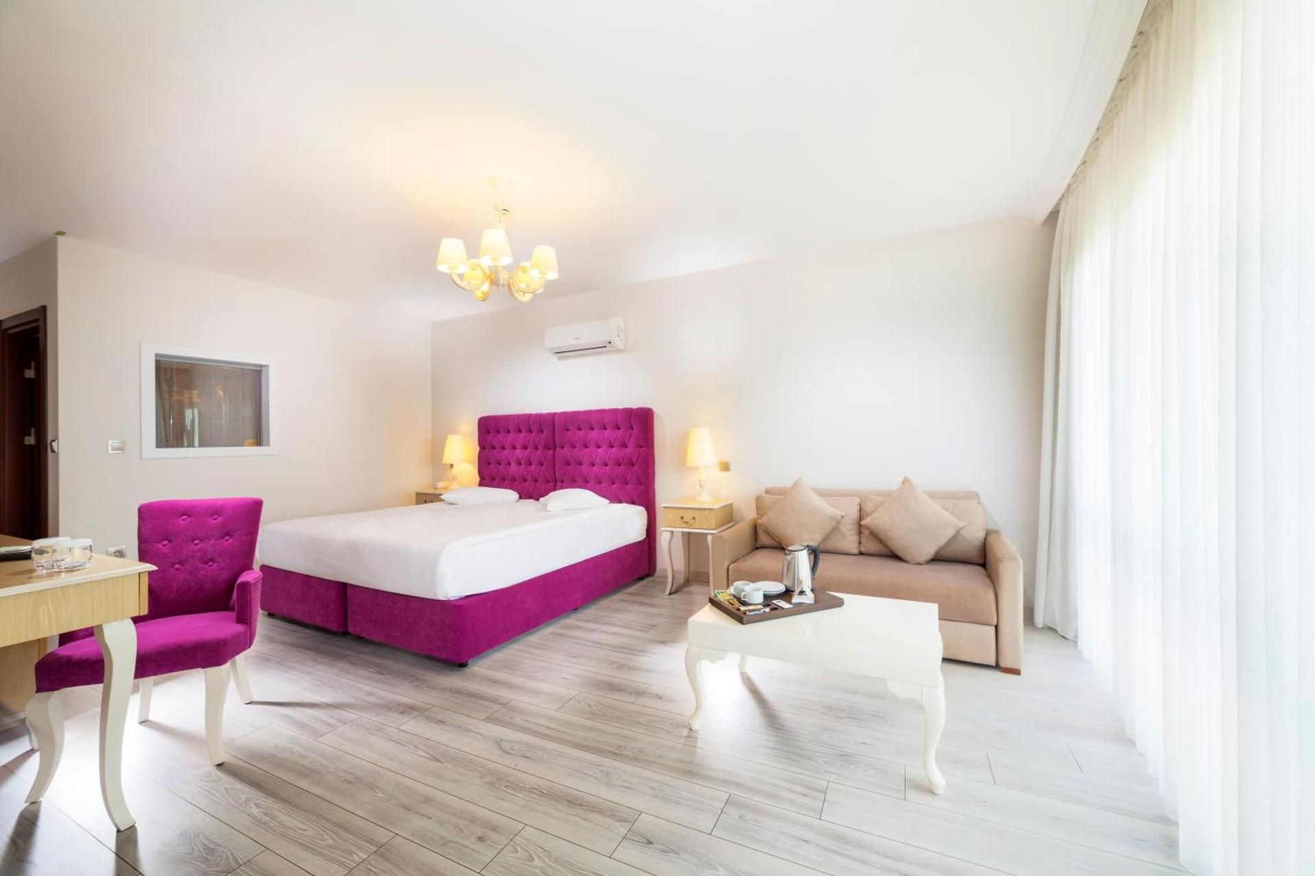 Motali Life Hotel Deluxe Room with Lake View