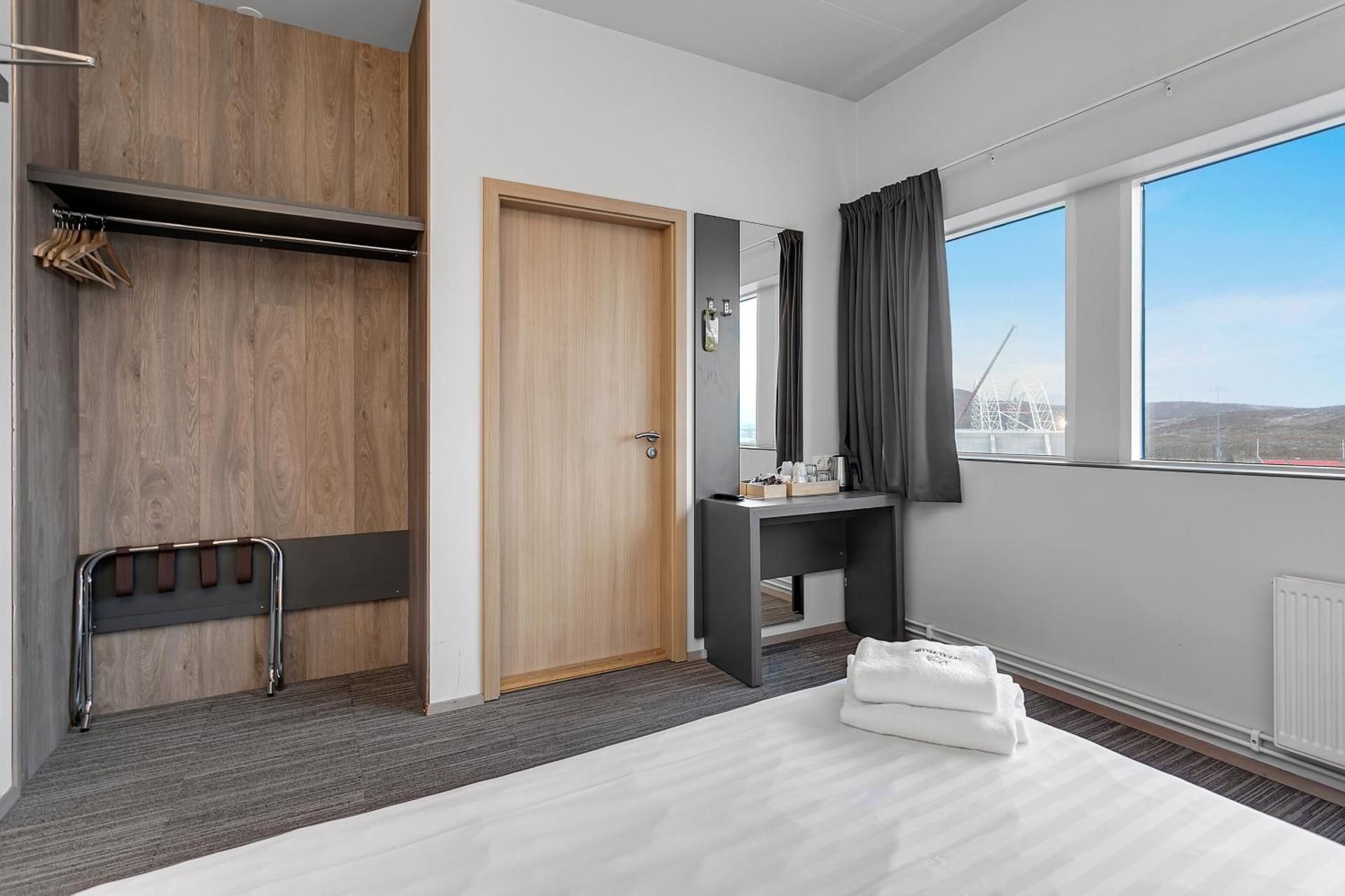 Hotel Vellir Quad Room with Free Gym Access 3