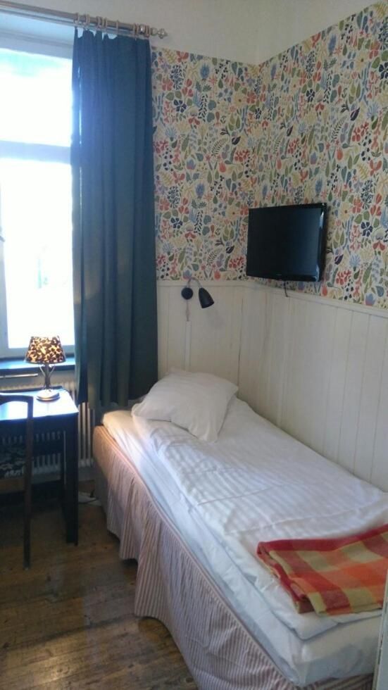 Single Room with Bathroom