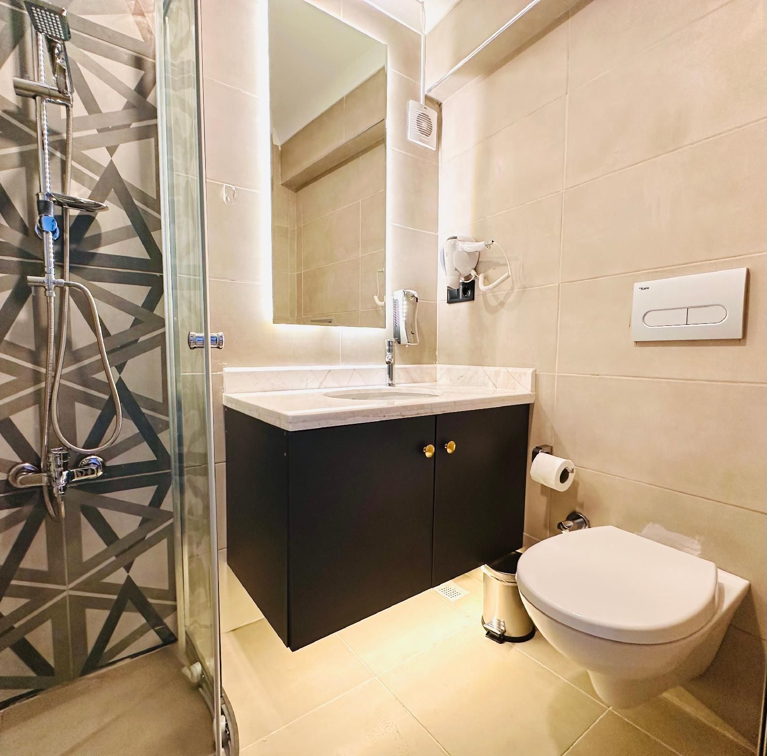 Bless You Hotel Single Room 3