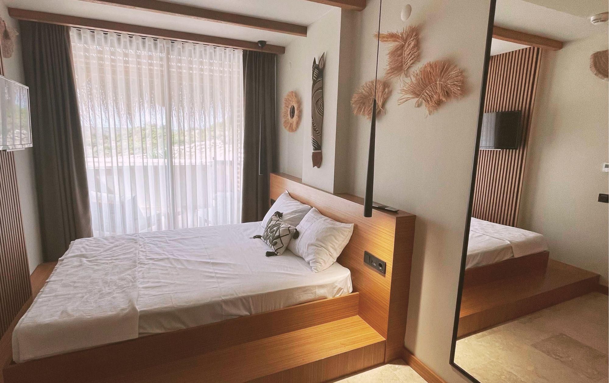 The May Five - Adults only Comfort Sea View Room