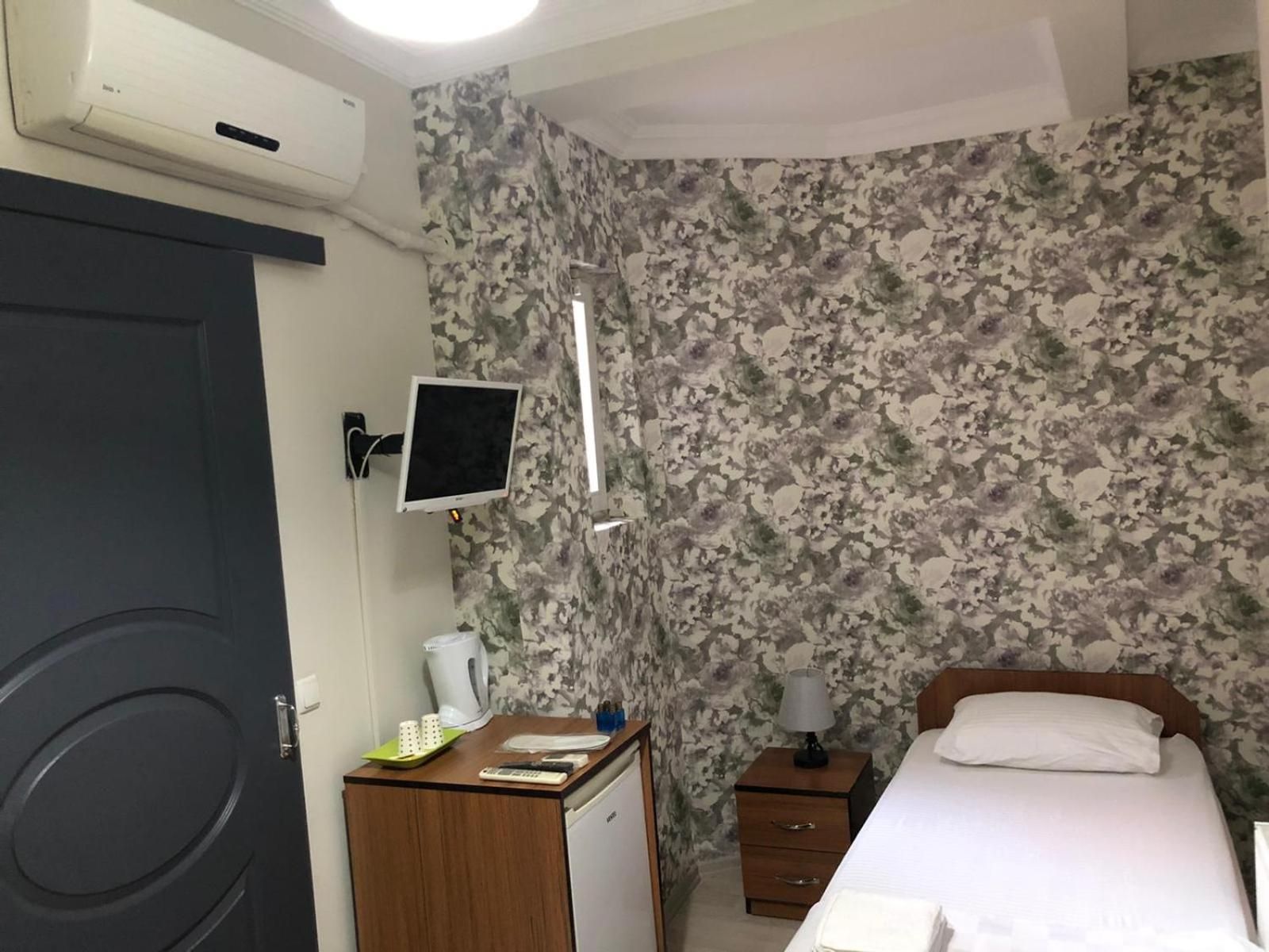 Ozdemir Otel Economy Single Room 3